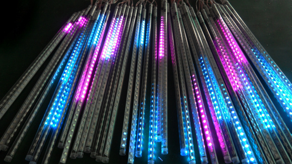 广东LED灯条厂商应用带玻纤导热双面胶来解决散热问题