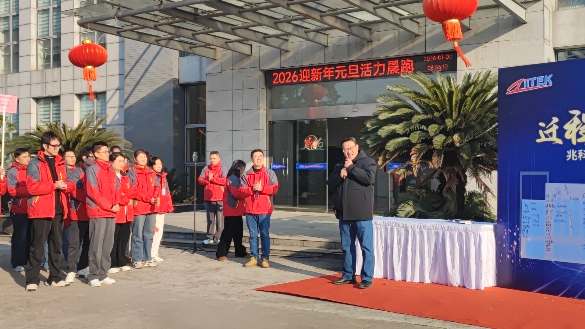 24929570fb6c16de373412c38f492c60_origin(1)