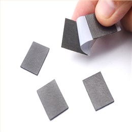 TIR9150G系列散热吸波材料