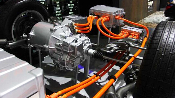新能源汽车3大核心控制器散热，兆科推荐3款绝缘、性能可靠材料
