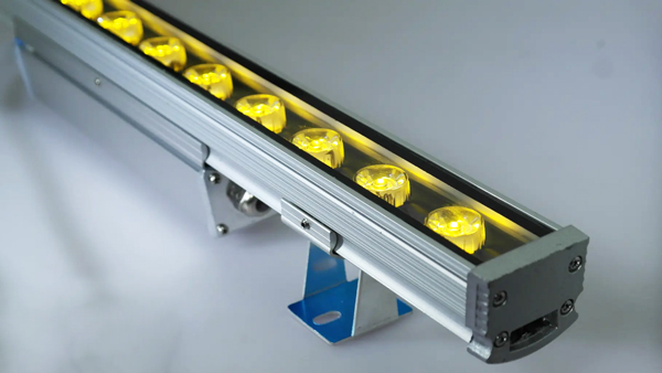 大功率LED散热，导热界面材料为其一一解决